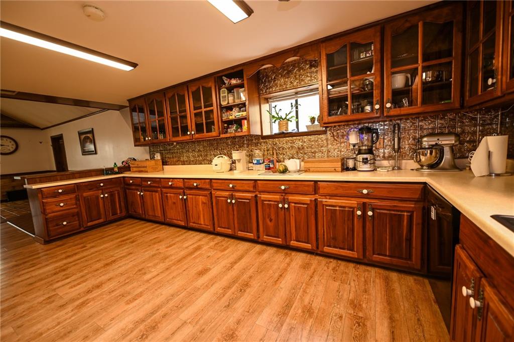 22303 County 253 Road Wheatland, MO 65779 - Photo 24 of 57