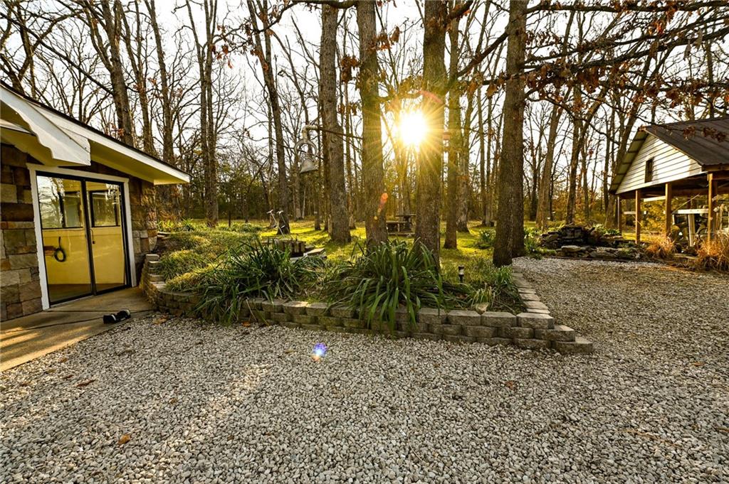 22303 County 253 Road Wheatland, MO 65779 - Photo 38 of 57