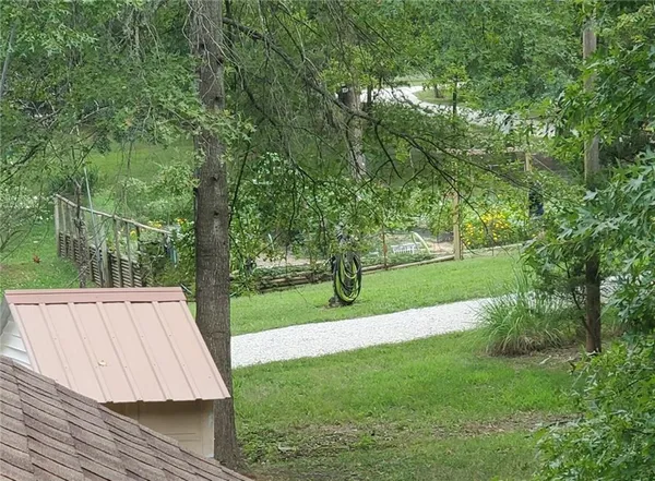 $349,000 | 22303 County 253 Road, Wheatland, MO 65779