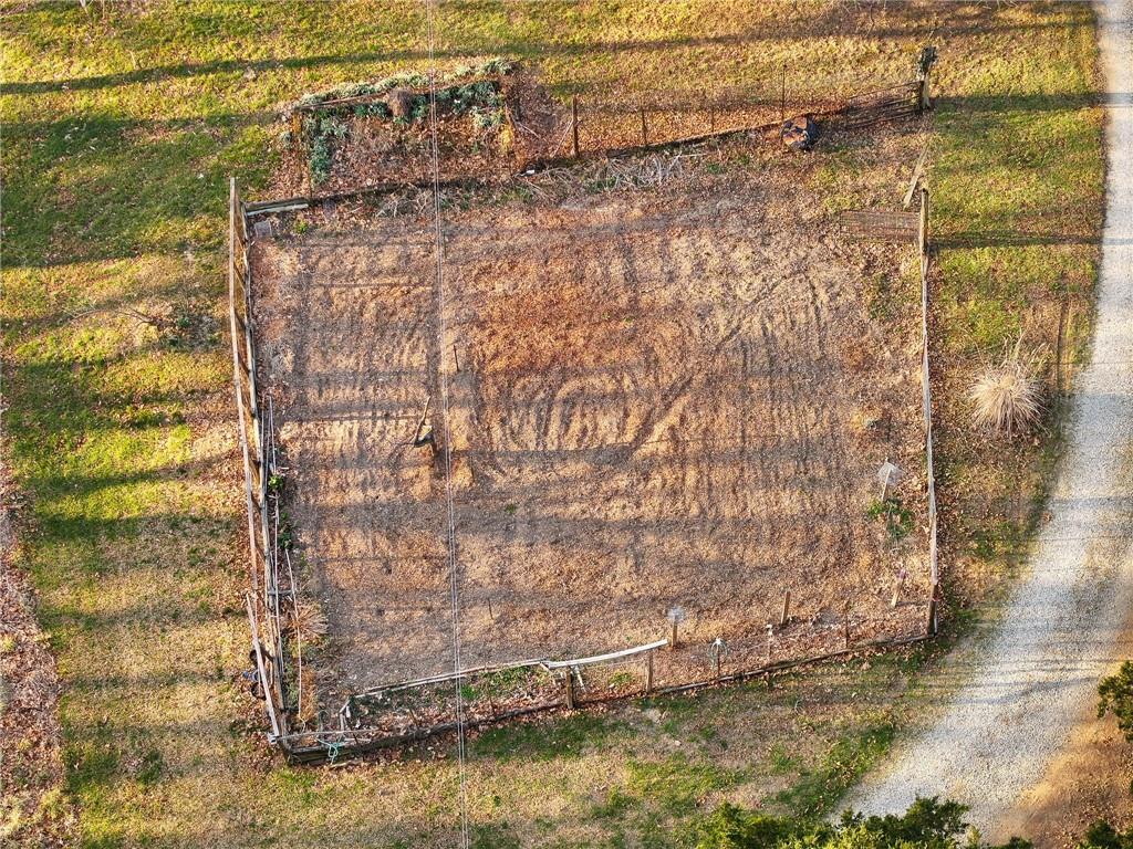 22303 County 253 Road Wheatland, MO 65779 - Photo 6 of 57