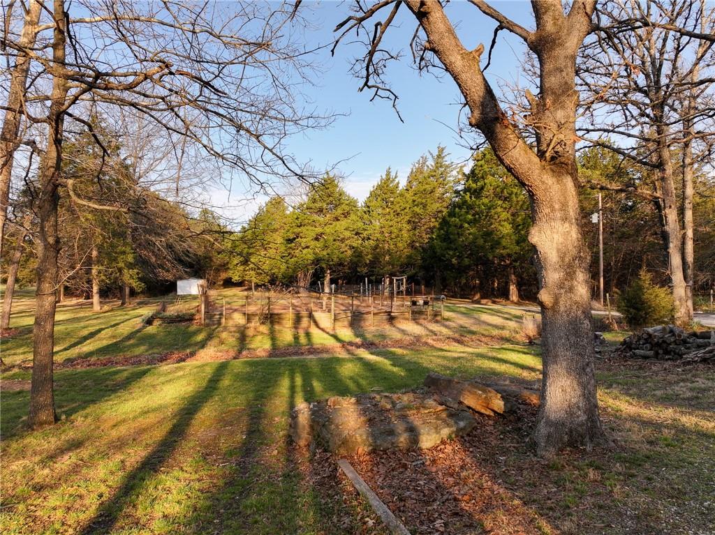 22303 County 253 Road Wheatland, MO 65779 - Photo 9 of 57