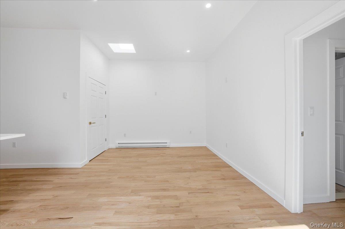 2407 Butler Place Bronx, NY 10461 - Photo 15 of 39