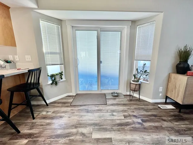 $310,000 | 978 Edinburg Circle, Ammon, ID 83406