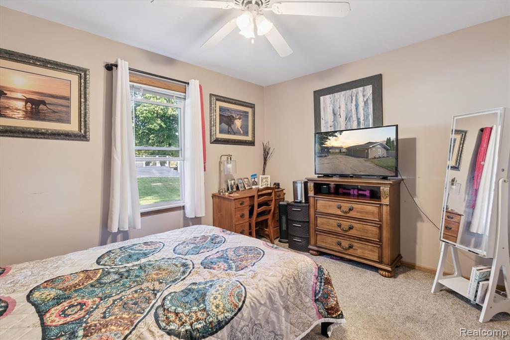 2236 Grove Park Road Fenton, MI 48430 - Photo 20 of 50