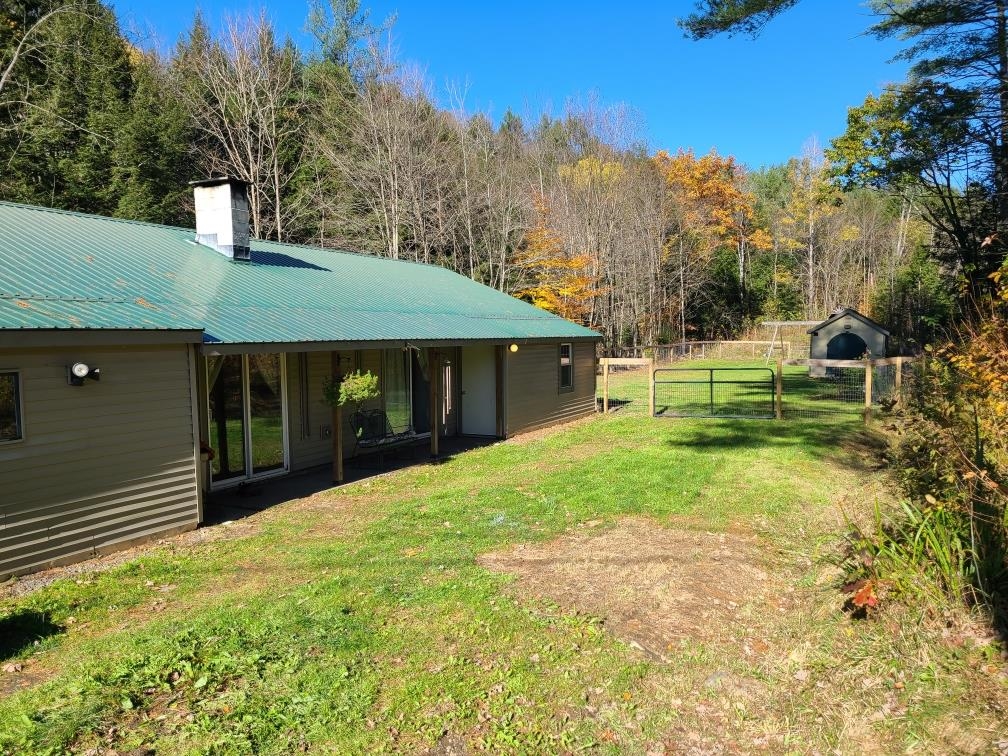 40 Amsden Hill Road Chester, VT 05143 - Photo 1 of 26