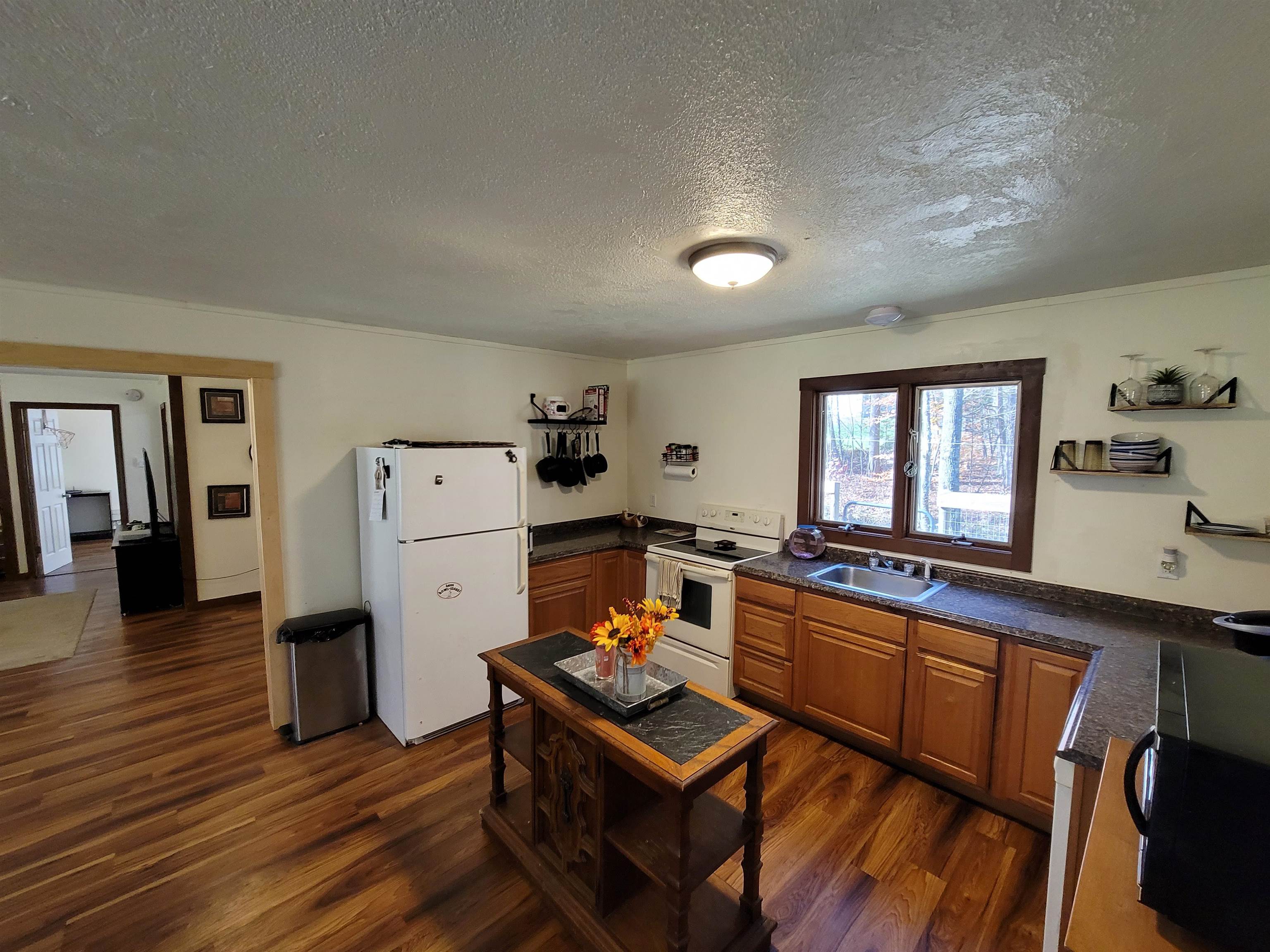 40 Amsden Hill Road Chester, VT 05143 - Photo 4 of 26