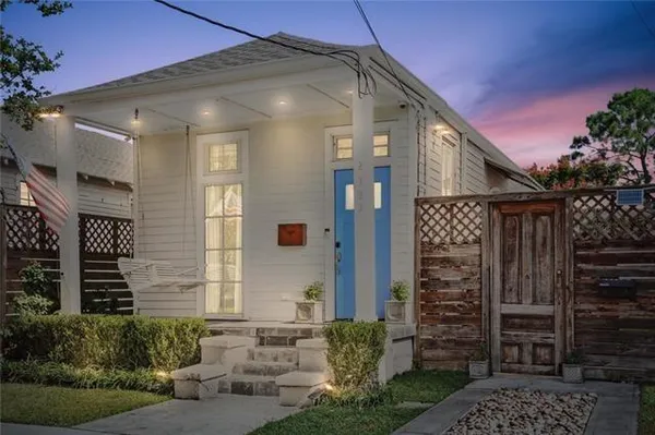 $3,500 | 2327 Soniat Street, New Orleans, LA 70115