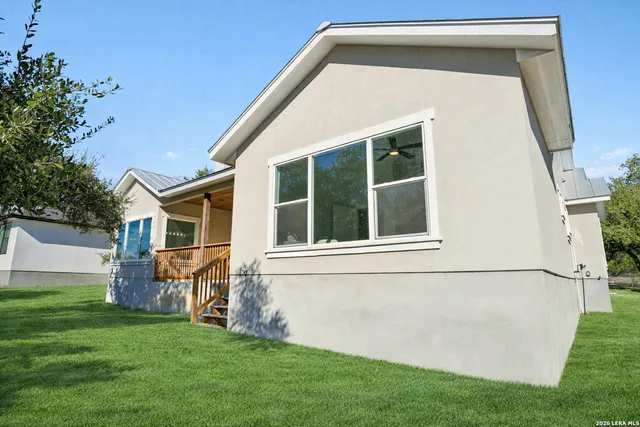 $529,900 | 103 North John Bird, Blanco, TX 78606