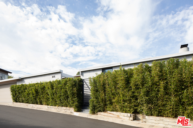 2135 Ridgemont Drive Los Angeles, CA 90046 - Photo 2 of 26