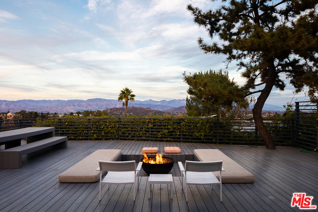 2135 Ridgemont Drive Los Angeles, CA 90046 - Photo 18 of 26