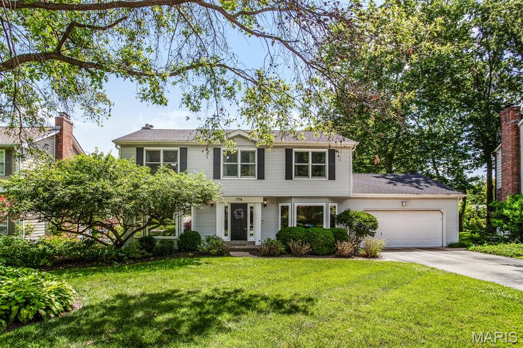774 Chain Ridge Road Glendale, MO 63122 - Photo 1 of 51