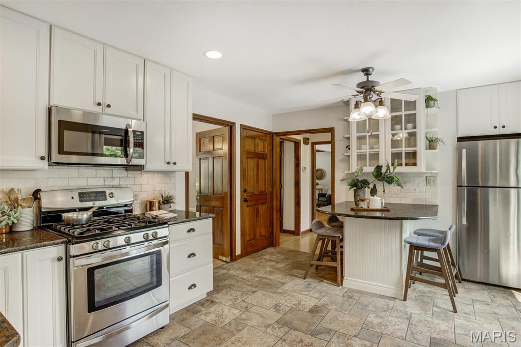 774 Chain Ridge Road Glendale, MO 63122 - Photo 17 of 51