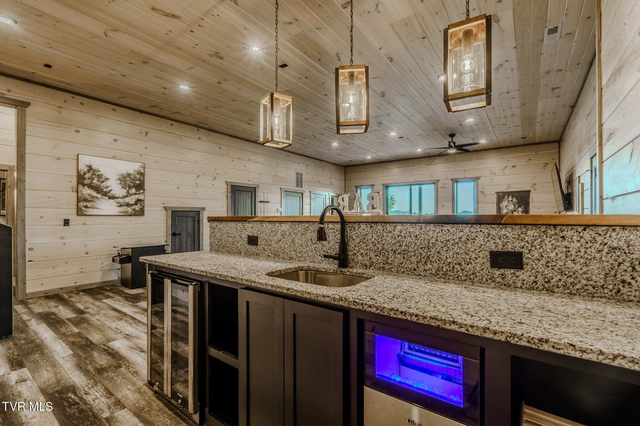 704 Topside Road Gatlinburg, TN 37738 - Photo 27 of 58 _DSC5511-HDR