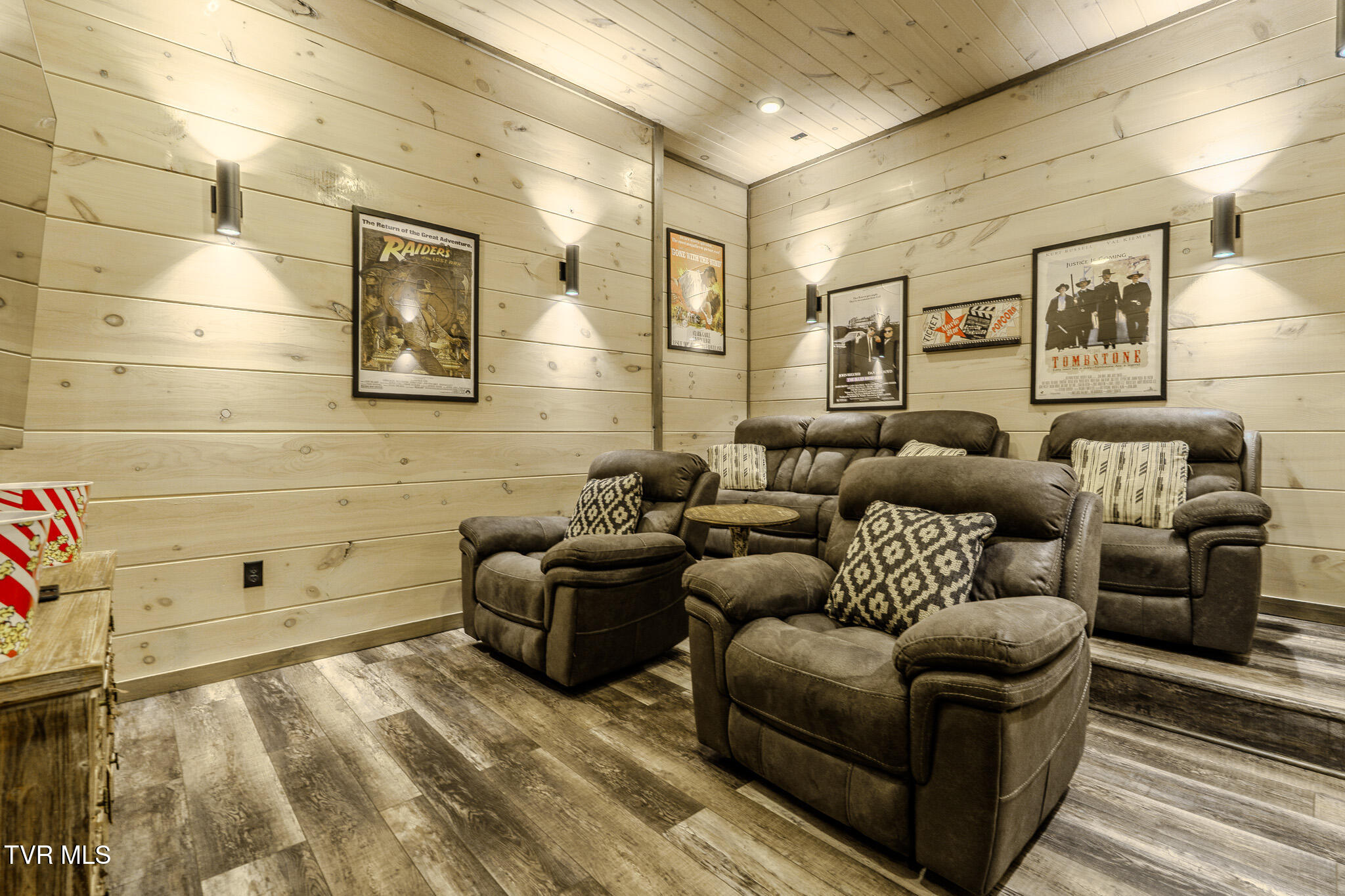 704 Topside Road Gatlinburg, TN 37738 - Photo 32 of 58 _DSC5686-HDR
