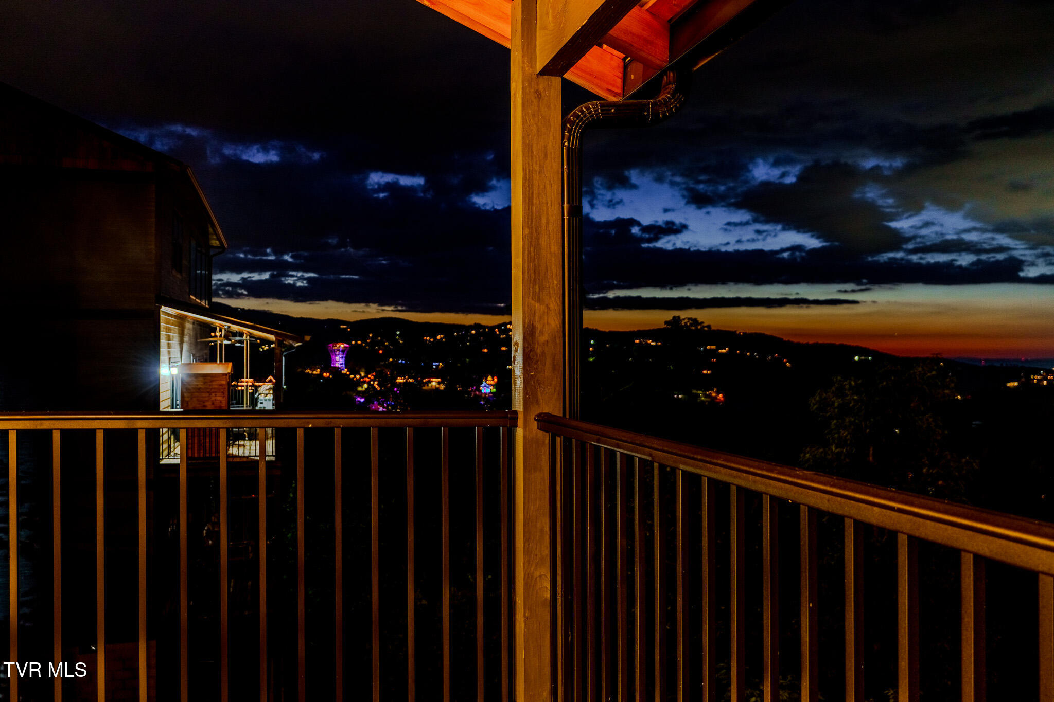 704 Topside Road Gatlinburg, TN 37738 - Photo 40 of 58 _DSC5851-HDR