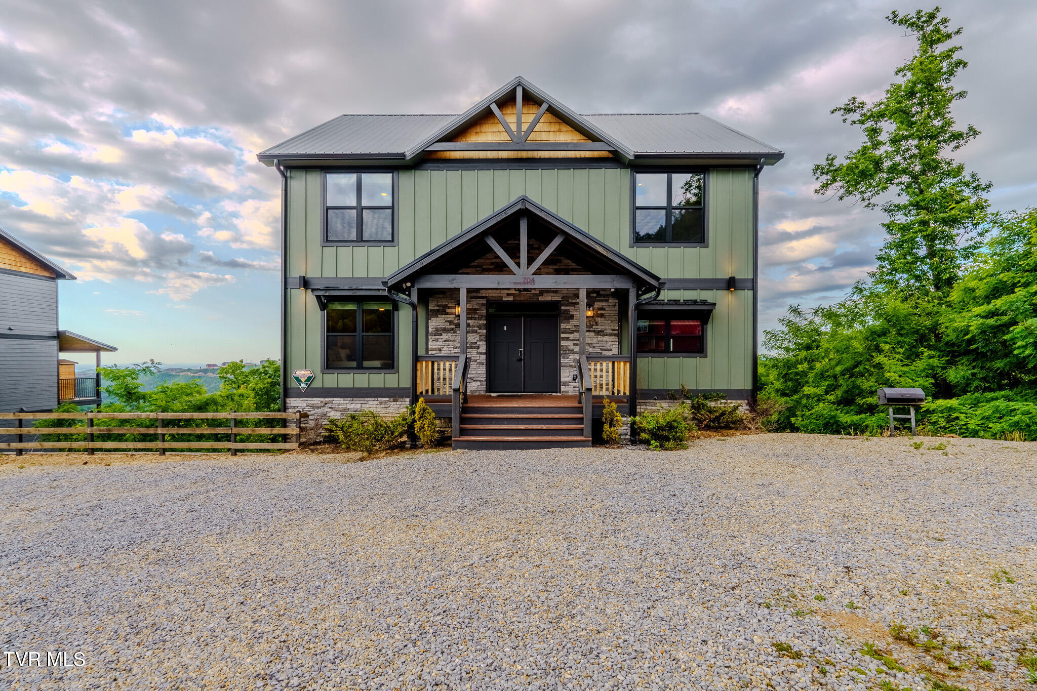 704 Topside Road Gatlinburg, TN 37738 - Photo 42 of 58 _DSC5716-HDR