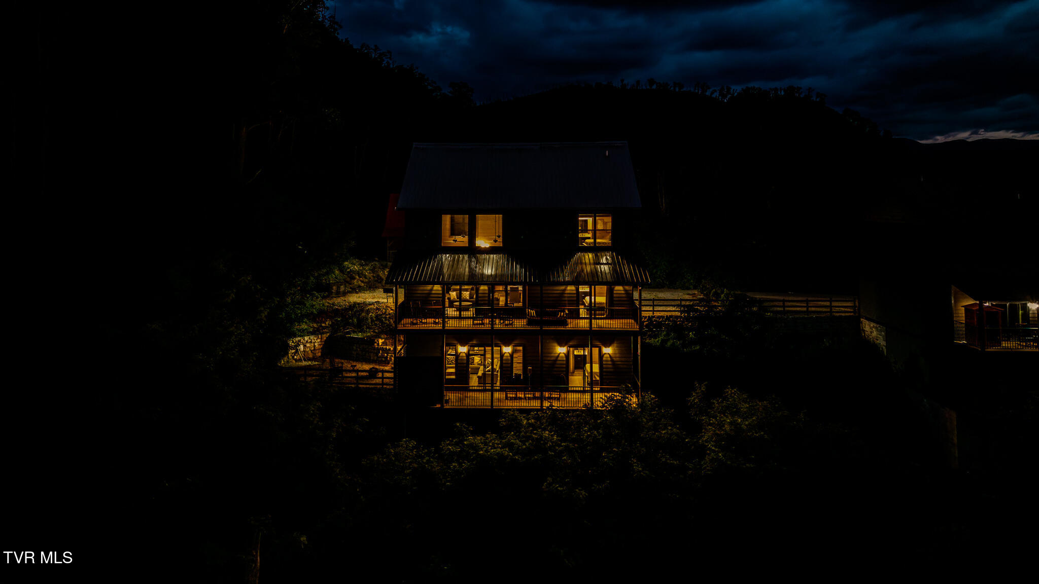 704 Topside Road Gatlinburg, TN 37738 - Photo 58 of 58 DJI_20260512210529_0589_D