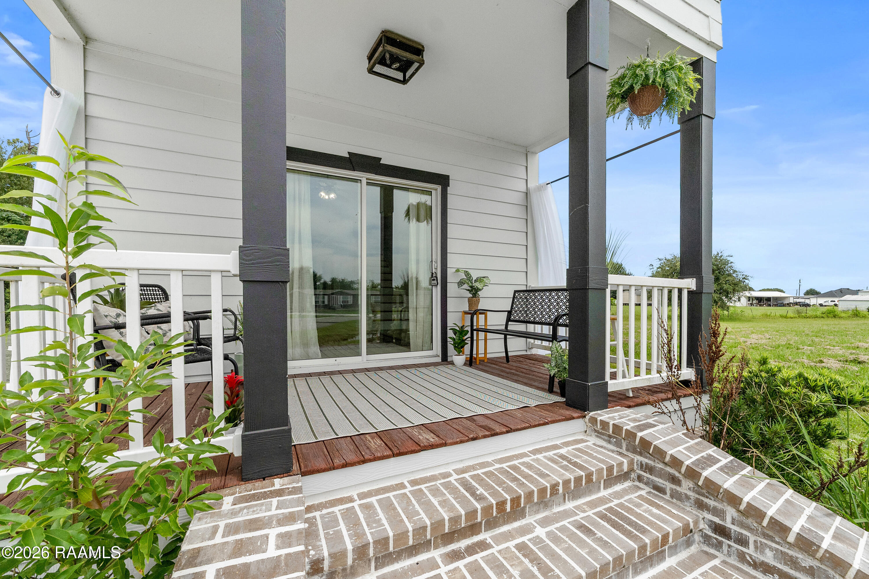 264 Oak Mnr Road Rayne, LA 70578 - Photo 4 of 26 DSC01679