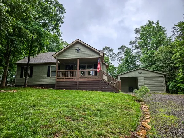 $1,995 | 1385 Villa Drive, Ellijay, GA 30540