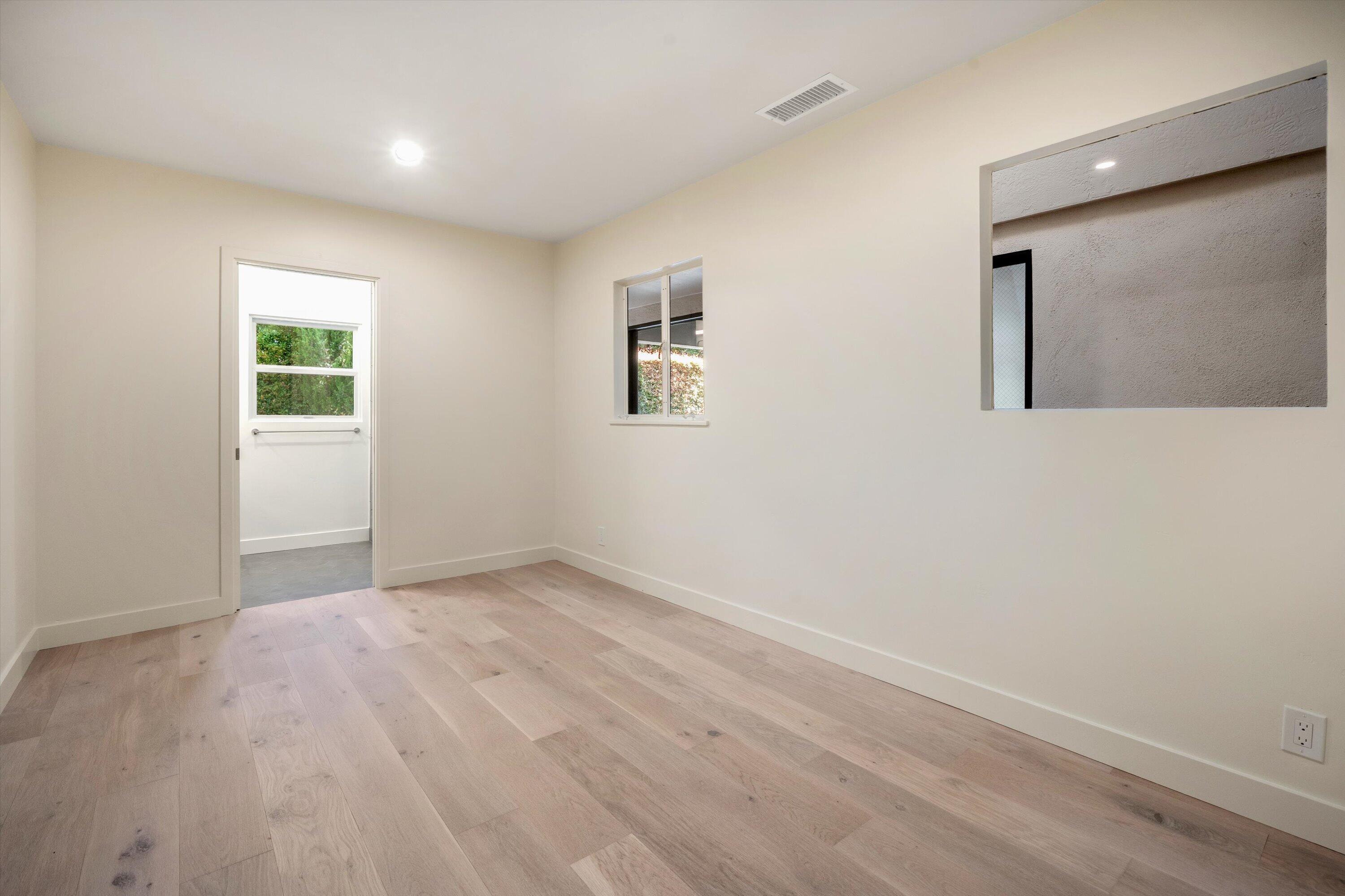 579 Hot Springs Road Montecito, CA 93108 - Photo 13 of 28 Ensuite BD 1