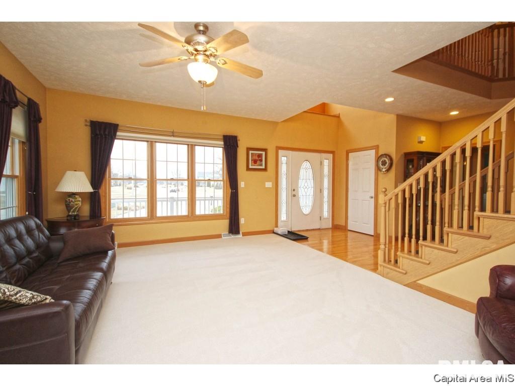 2832 Kipling Drive Springfield, IL 62711 - Photo 14 of 34