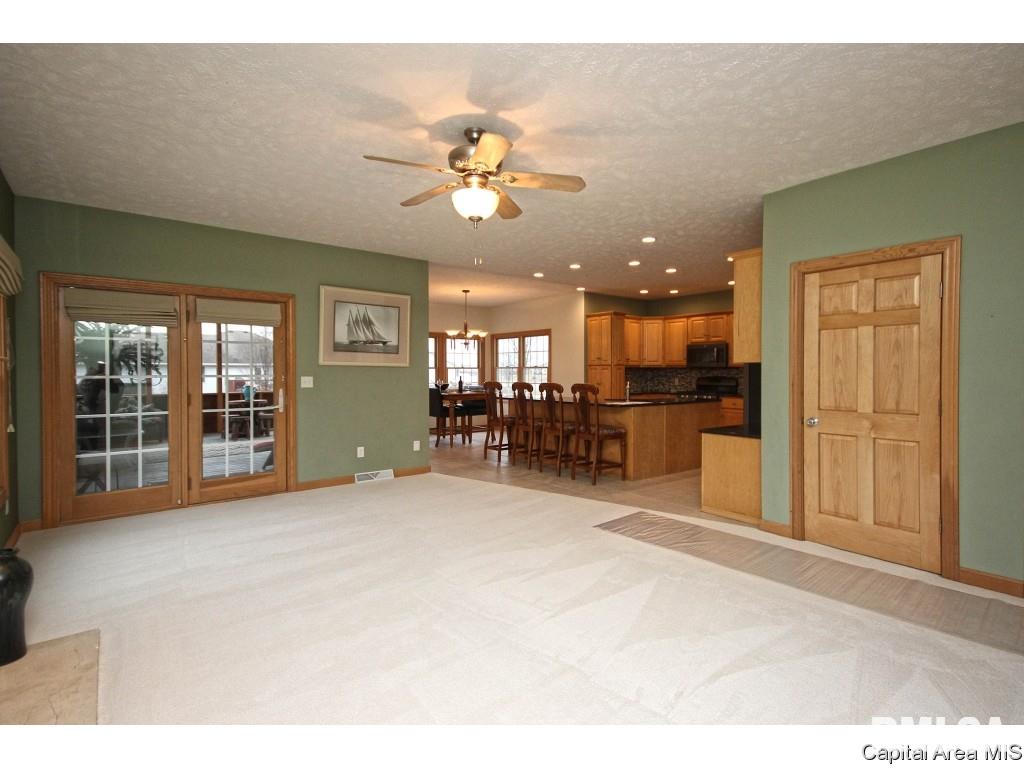 2832 Kipling Drive Springfield, IL 62711 - Photo 3 of 34