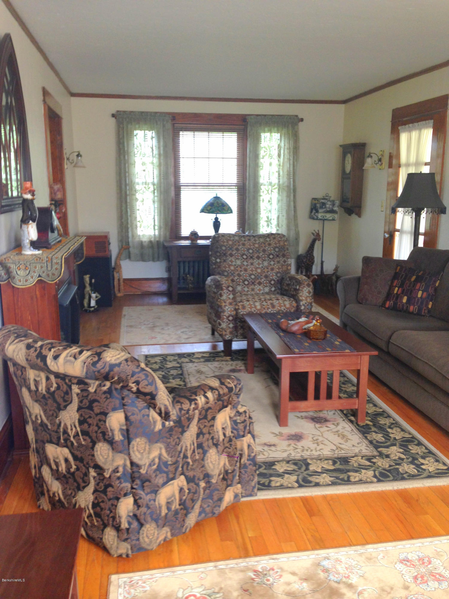 339 Barker Road Pittsfield, MA 01201 - Photo 22 of 36 Living Room/Family Room