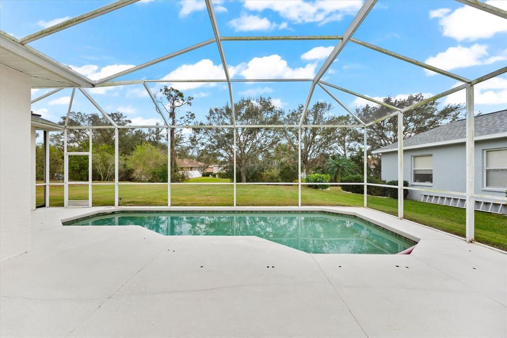 7222 Switchgrass Trail Lakewood Ranch, FL 34202 - Photo 4 of 94