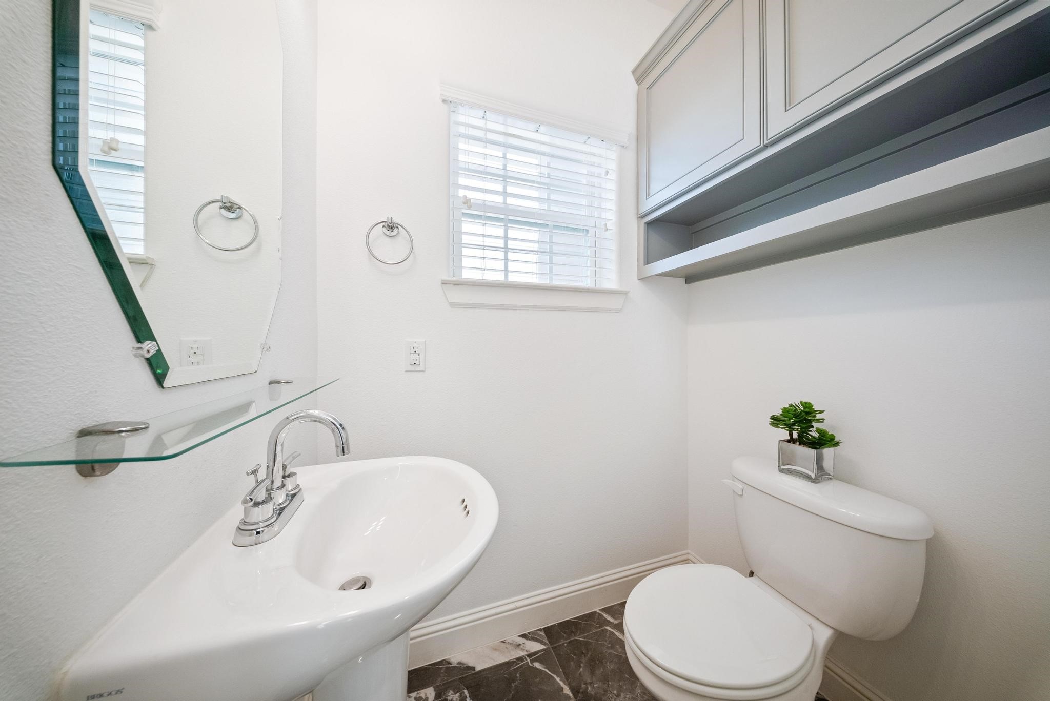 4004 Weslow Street Houston, TX 77087 - Photo 11 of 28