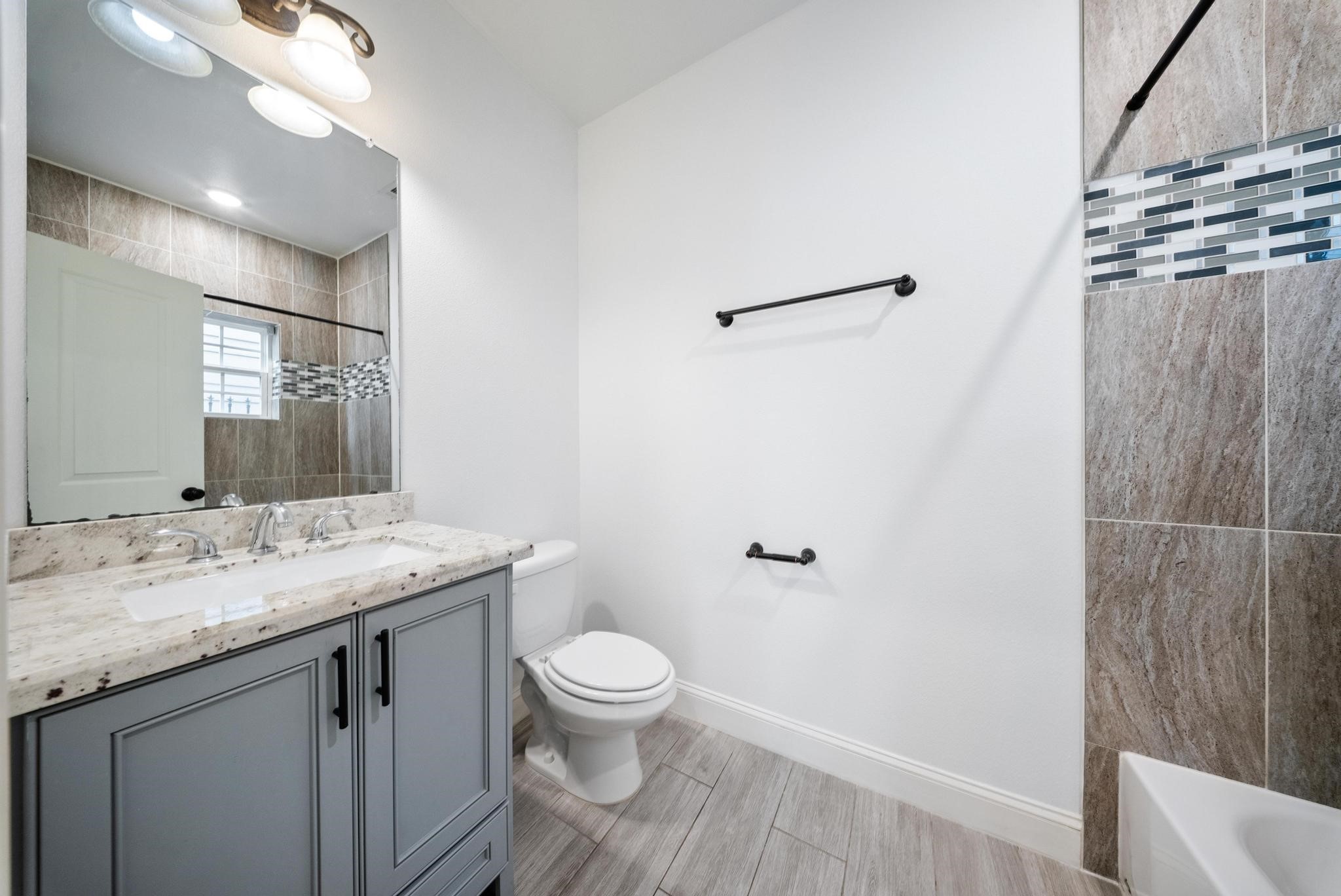 4004 Weslow Street Houston, TX 77087 - Photo 23 of 28