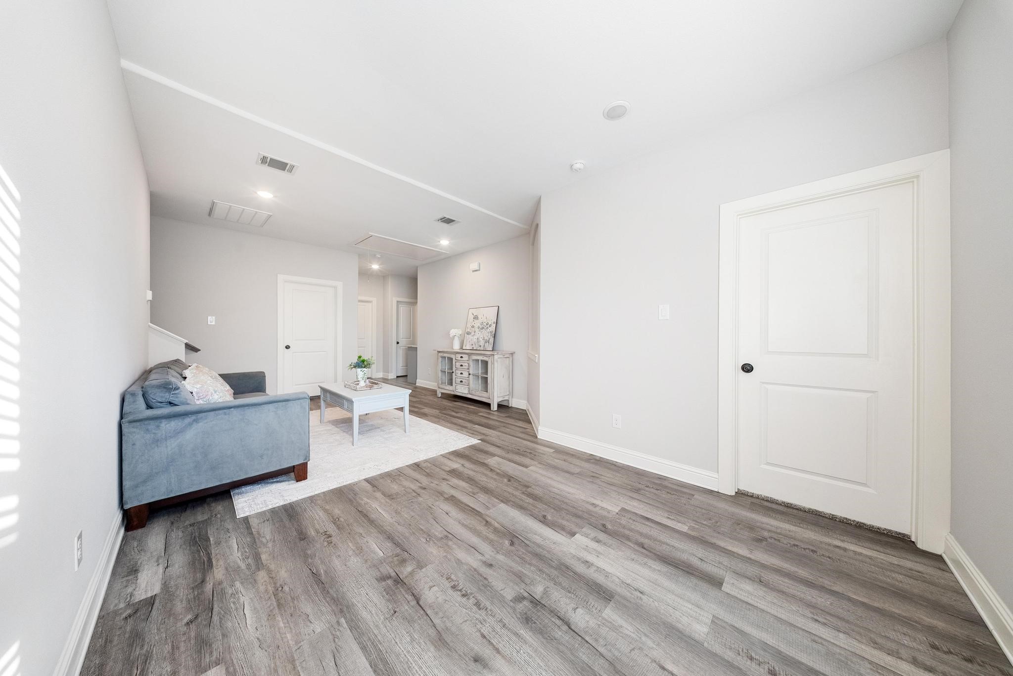 4004 Weslow Street Houston, TX 77087 - Photo 6 of 28