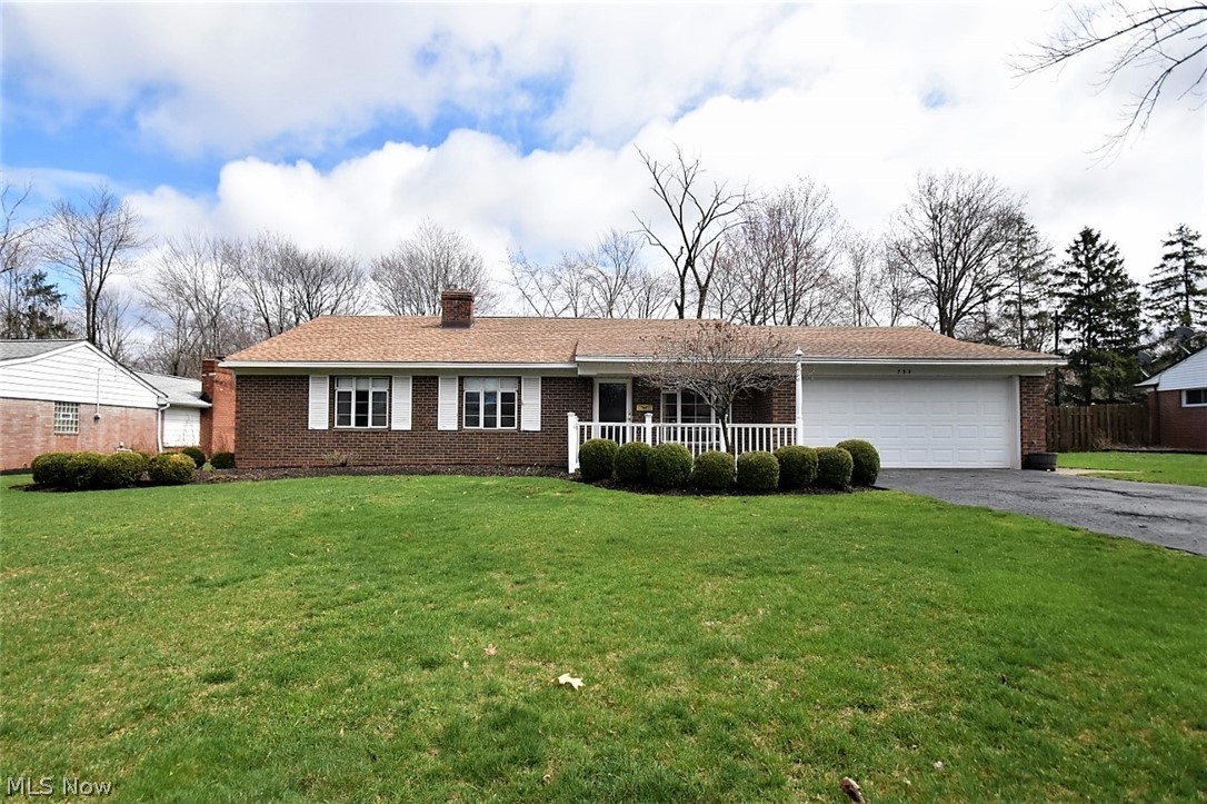 753 Esther Road Cleveland, OH 44143 - Photo 2 of 31 Gallery Image 2