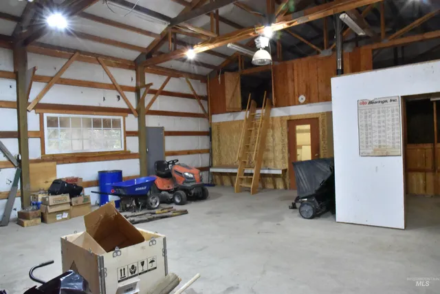 $759,000 | 391457 Highway 95, Plummer, ID 83851