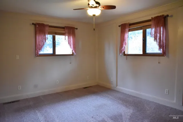 $759,000 | 391457 Highway 95, Plummer, ID 83851