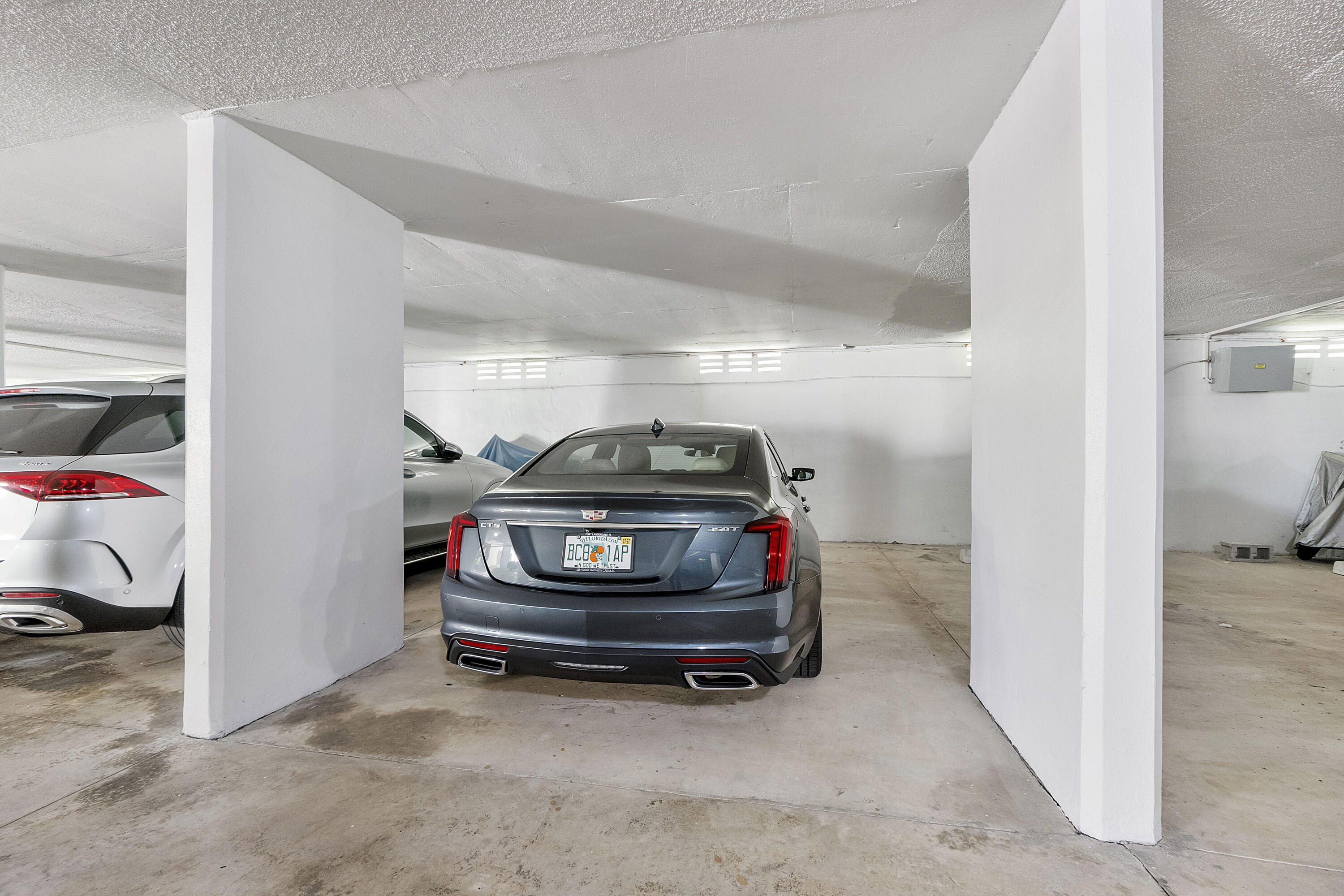 2871 North Ocean Boulevard, Unit D406 Boca Raton, FL 33431 - Photo 46 of 64 2871 N Ocean Blvd u406_061