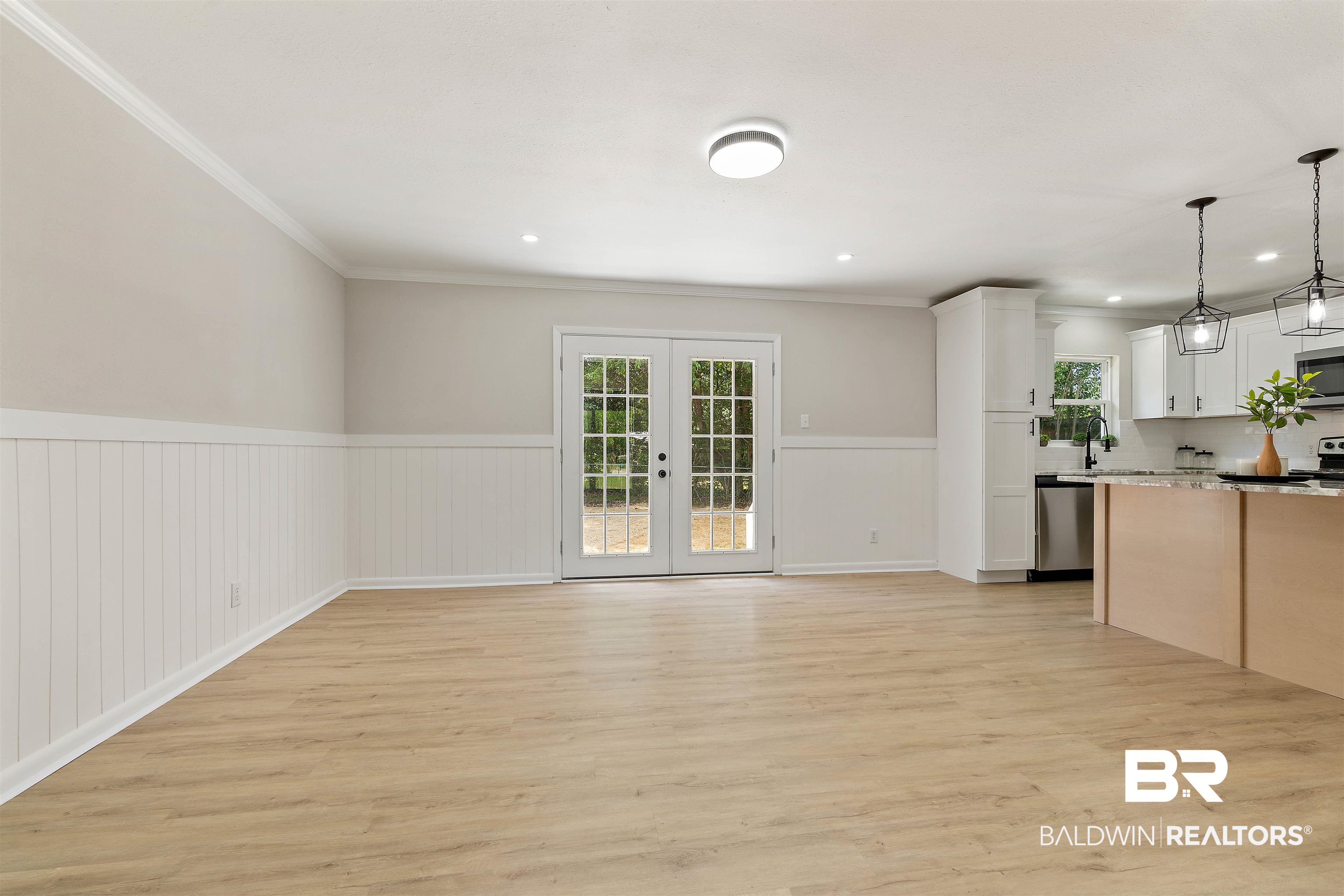1671 Dothan Street Mobile, AL 36618 - Photo 4 of 25