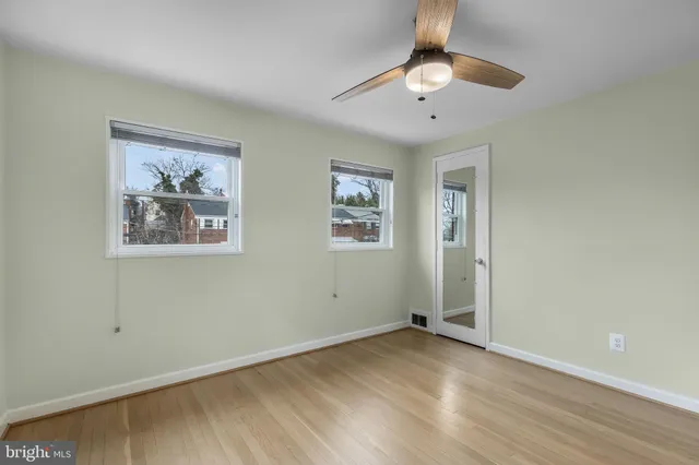 $585,000 | 106 South Hudson Street, Alexandria, VA 22304