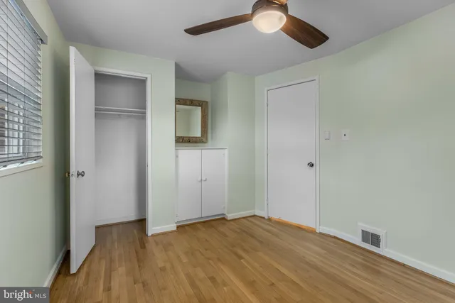 $585,000 | 106 South Hudson Street, Alexandria, VA 22304