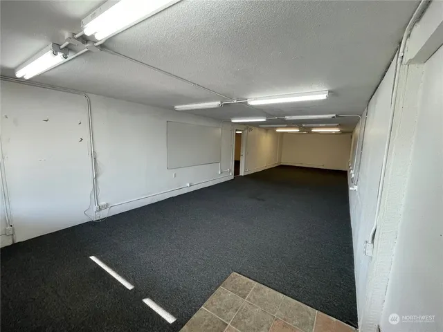 $2,613 | 2800 Northeast Lindvog Road, Kingston, WA 98346