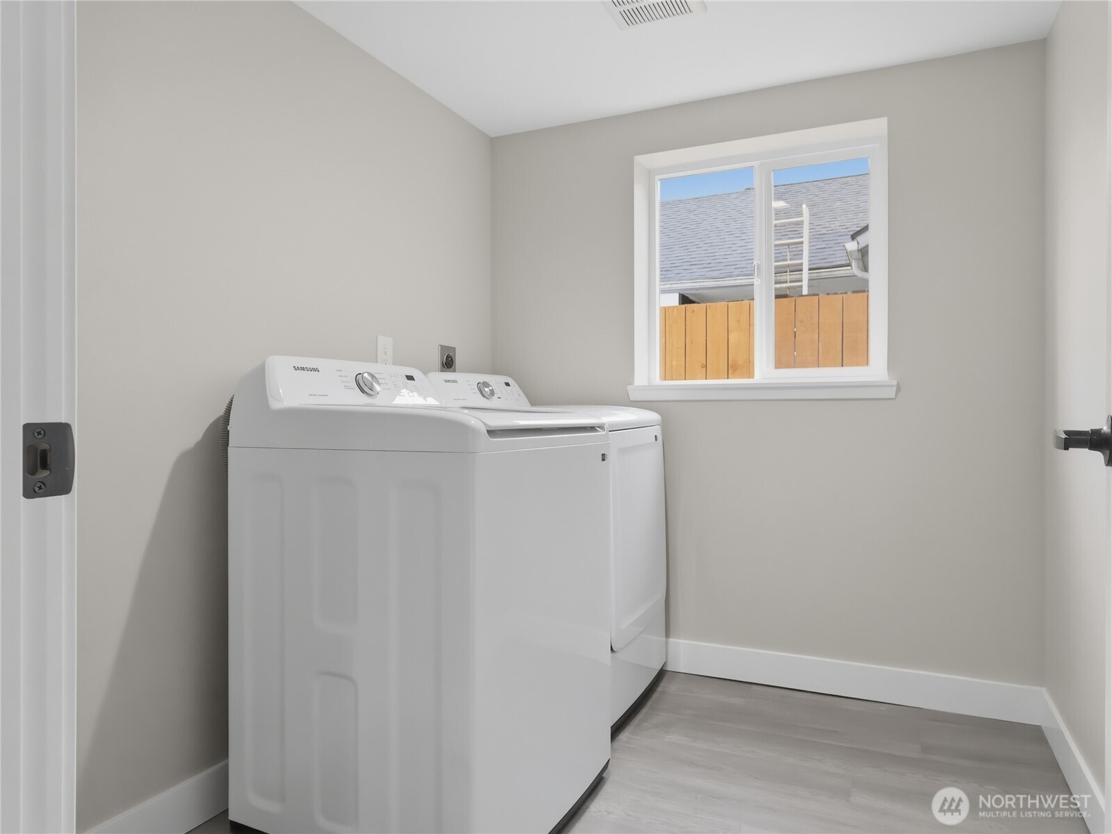 1010 Randall Street Aberdeen, WA 98520 - Photo 29 of 38