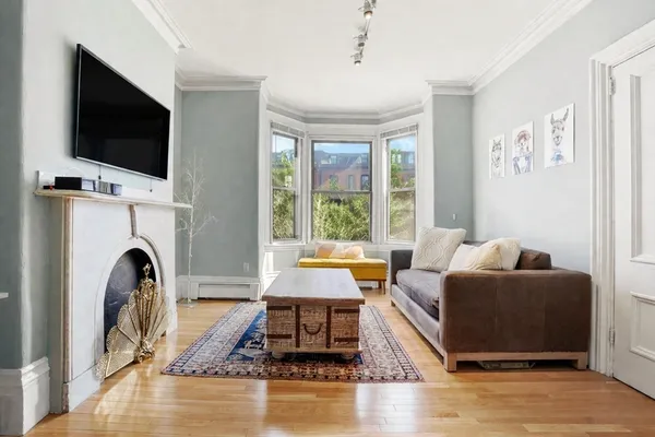 $3,500 | 587 Tremont Street, Unit 3, Boston, MA 02118