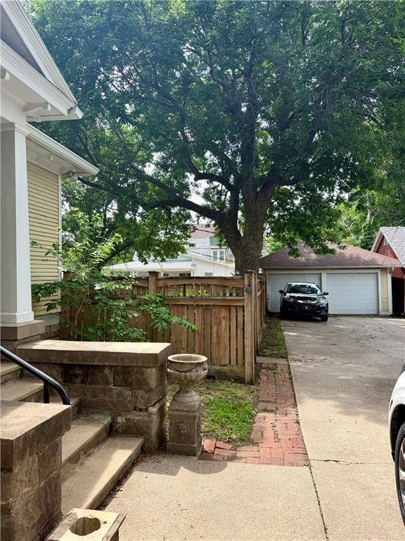 301 North 10th Street Independence, KS 67301 - Photo 4 of 4