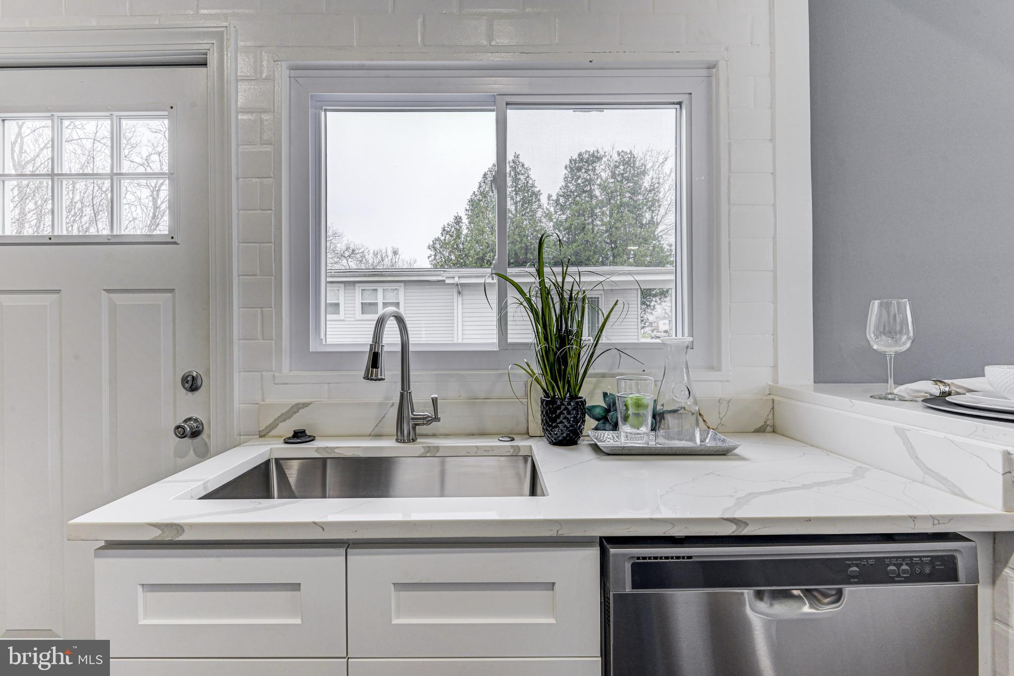 3413 Kelox Road Baltimore, MD 21207 - Photo 23 of 36