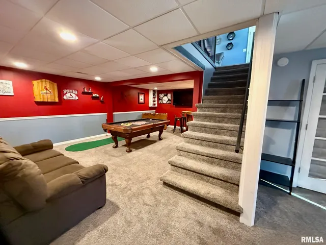 $349,000 | 230 North Shore Drive, Petersburg, IL 62675