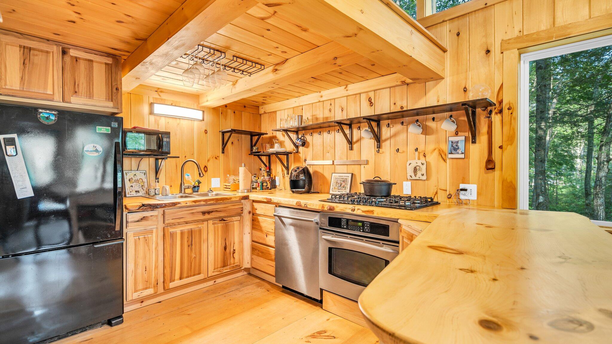 12 John Walker Farm Road Woolwich, ME 04579 - Photo 7 of 33 34-web-or-mls-DSC02090