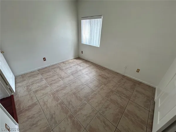 $1,300 | 900 Heavenly Hill Court, Unit 101, Las Vegas, NV 89145