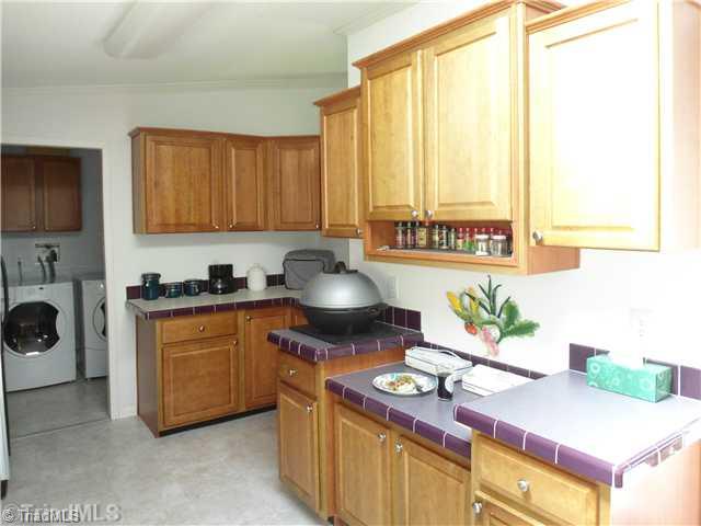 121 Wess Wall Road King, NC 27021 - Photo 3 of 16 Kitchen.