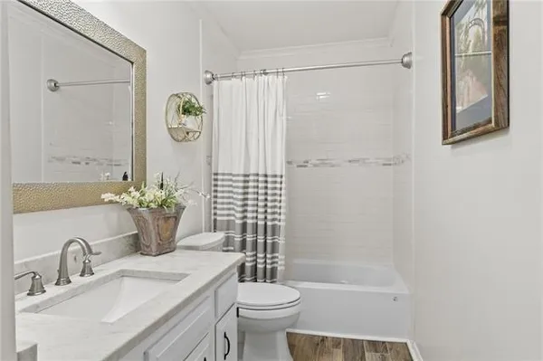 $319,000 | 122 Catalpa Lane, Unit 122, Mandeville, LA 70471