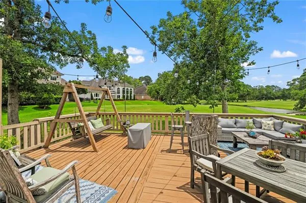 $319,000 | 122 Catalpa Lane, Unit 122, Mandeville, LA 70471