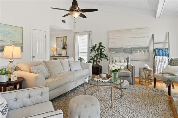 $319,000 | 122 Catalpa Lane, Unit 122, Mandeville, LA 70471